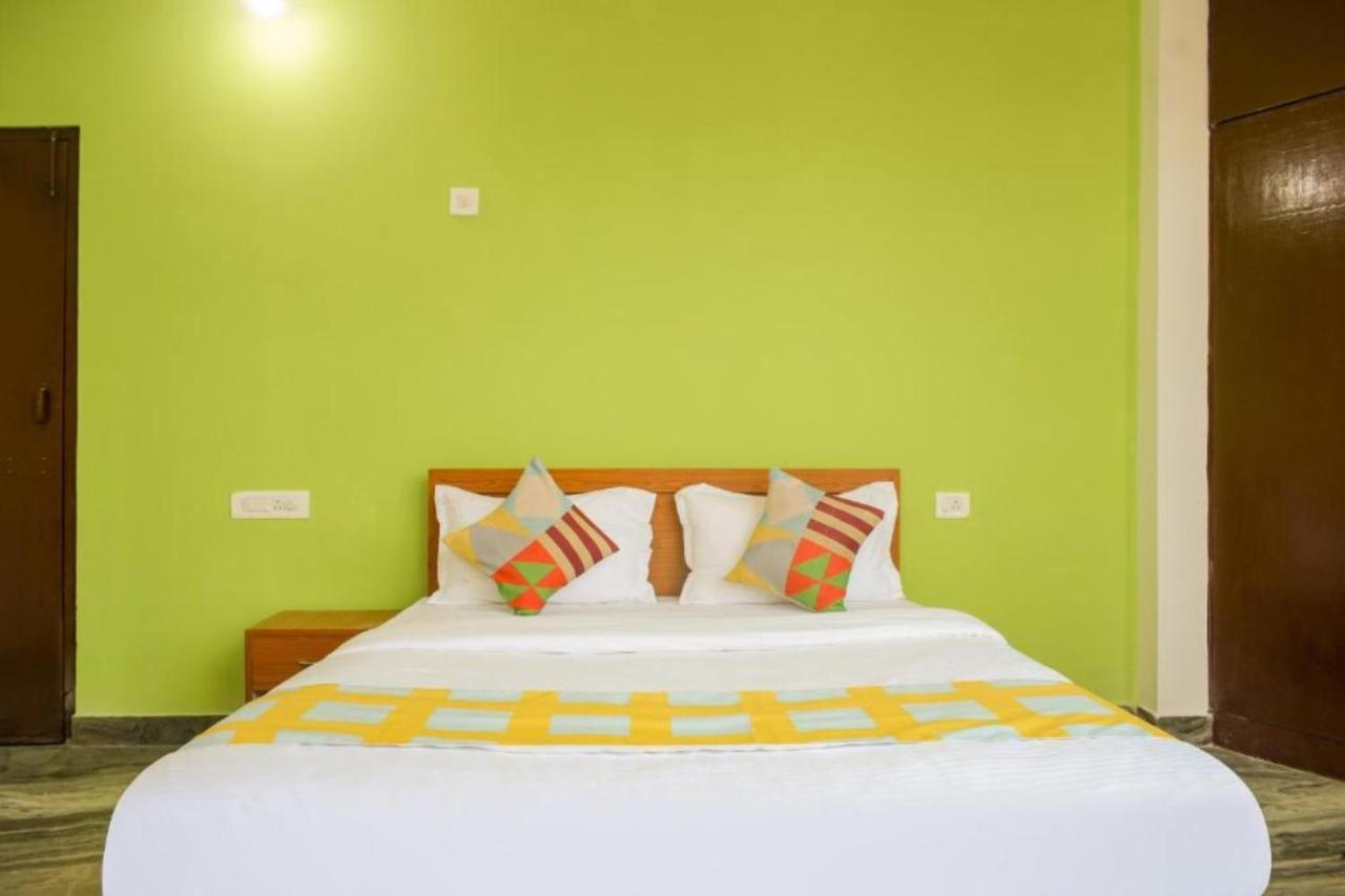 Goroomgo Elite Near Shri Shiridi Sai Mandir - Prime Location With Spacious - Best In Hotel Bhubaneswar