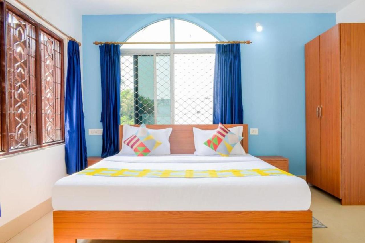 Goroomgo Elite Near Shri Shiridi Sai Mandir - Prime Location With Spacious - Best In